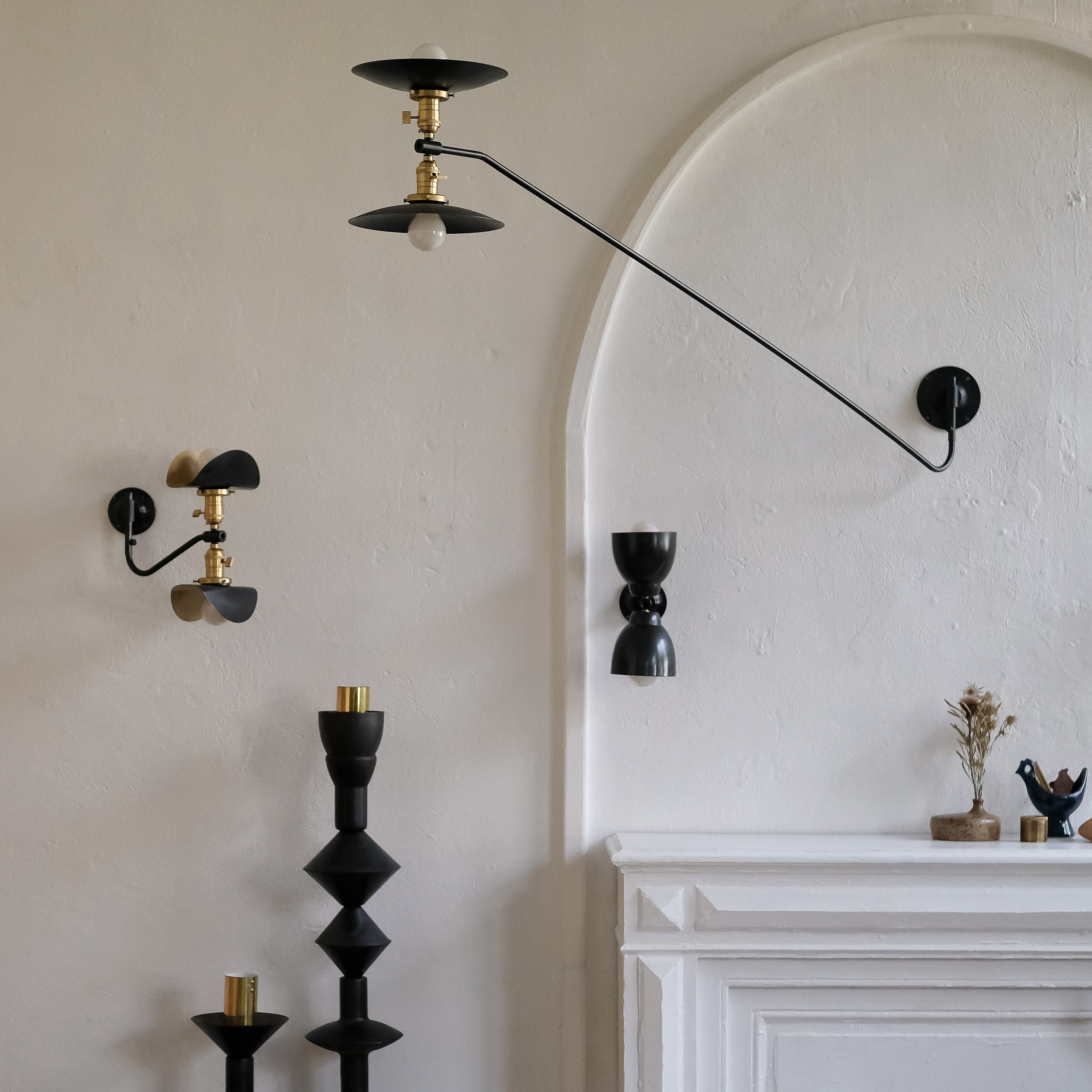 Charlotte Perriand design wall lamp france métal